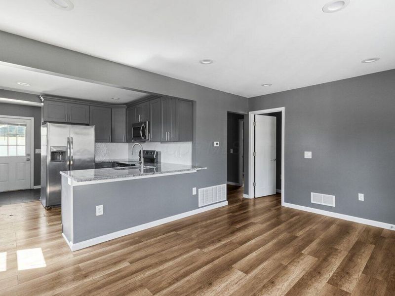 1959 Margaret Avenue, Columbus, OH 43219 Photo 6