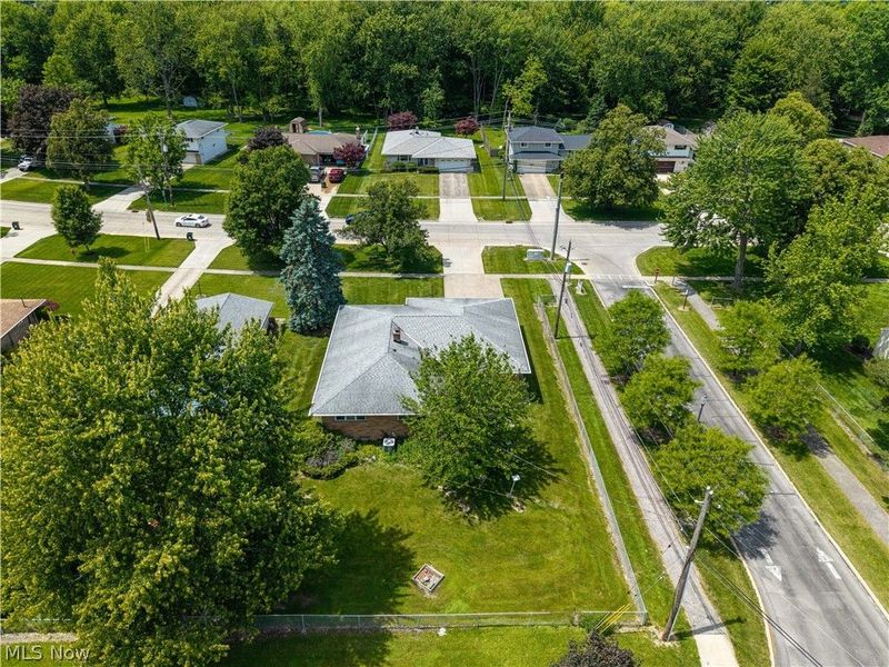 6879 Middlebrook Boulevard, Middleburg Heights, OH 44130 Photo 25