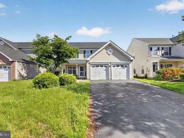 25 SANDSTONE ROAD, EAST WINDSOR, NJ 08520