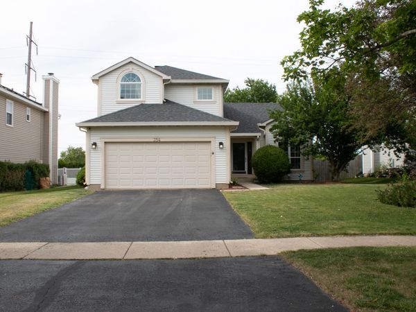 354 Millwood Drive, Bartlett, IL 60103
