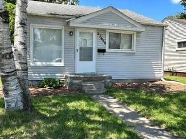 27699 Brettonwoods Street, Madison Heights, MI 48071