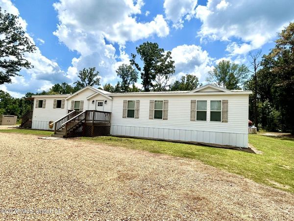 2129 SW London Drive, Bogue Chitto, MS 39629