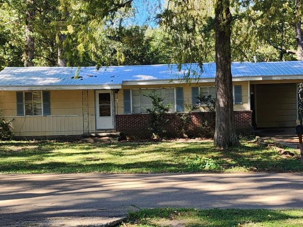 3327 Rickay Drive, Jackson, MS 39212