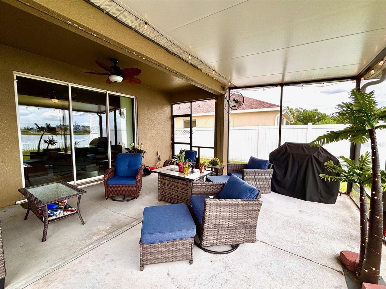 619 Wabash Breeze Circle, Ruskin, FL 33570 Photo