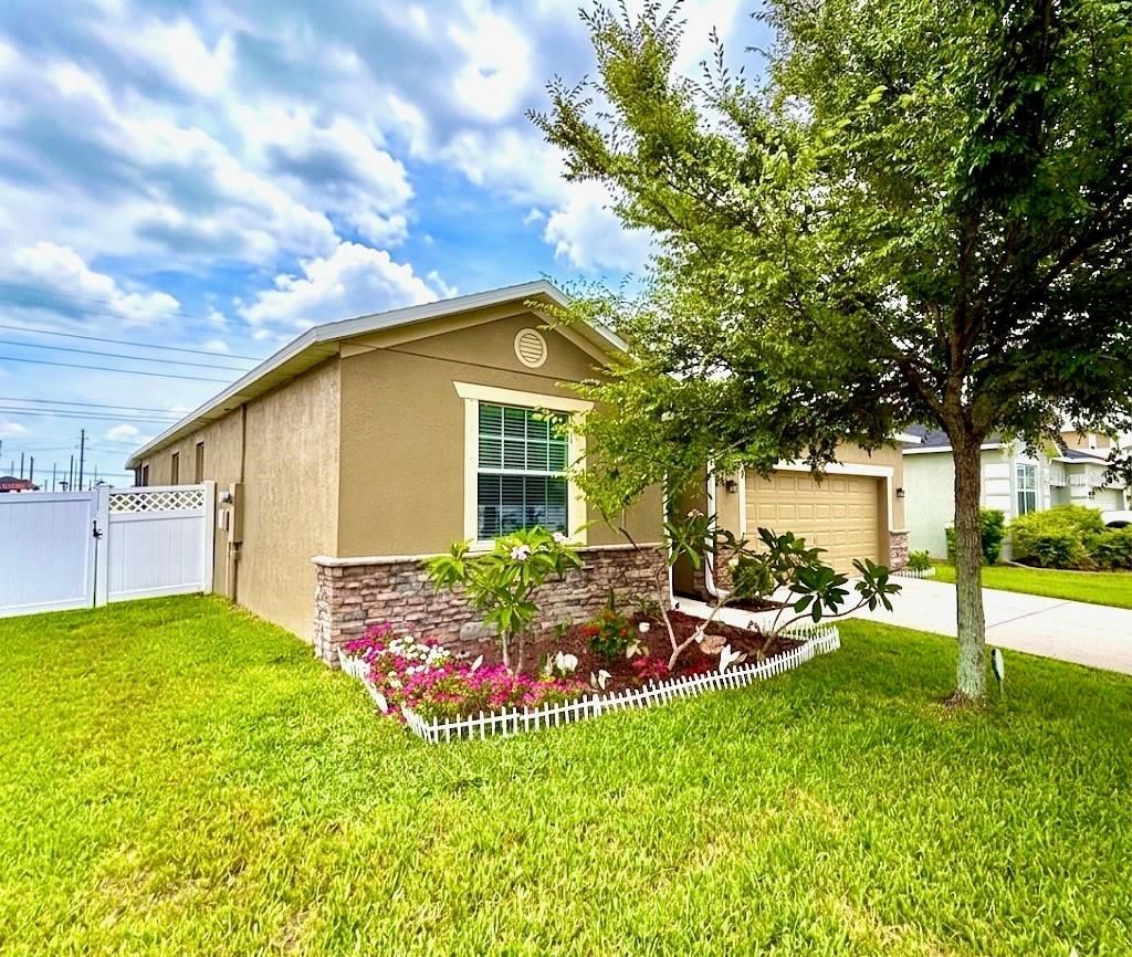 619 Wabash Breeze Circle, Ruskin, FL 33570 Photo