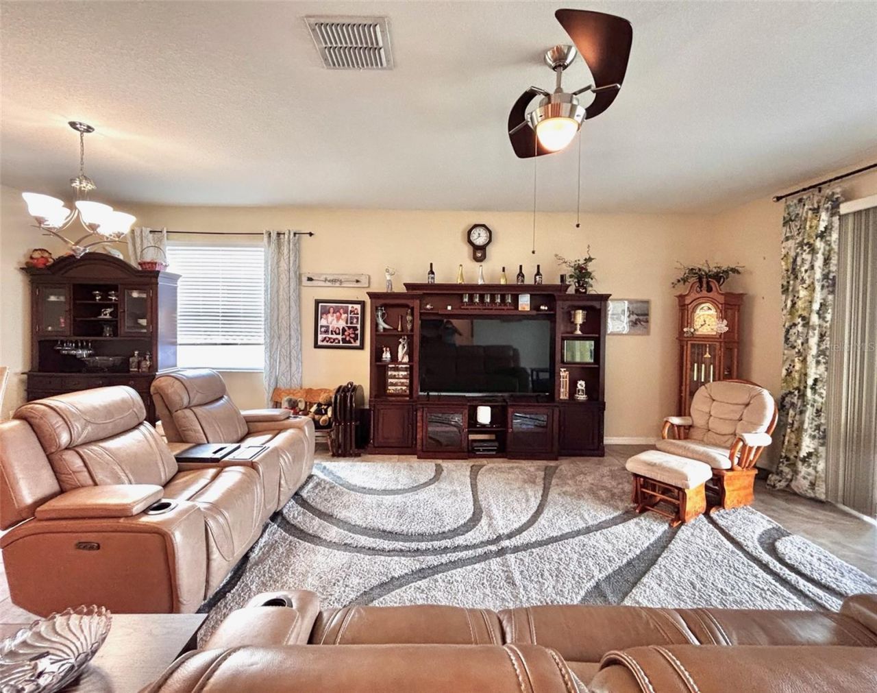 619 Wabash Breeze Circle , Ruskin, FL 33570 Photo