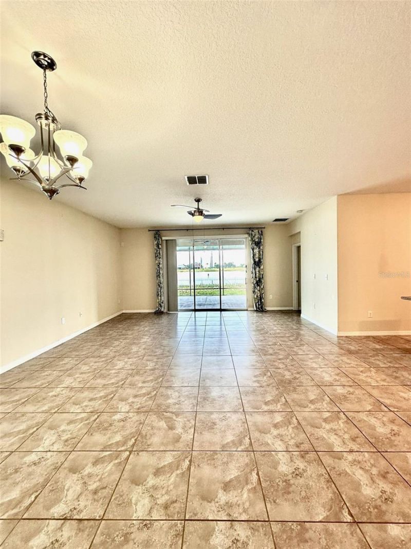 619 Wabash Breeze Circle, Ruskin, FL 33570 Photo