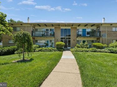 4901 AMERICANA DRIVE, Unit 204, ANNANDALE, VA 22003
