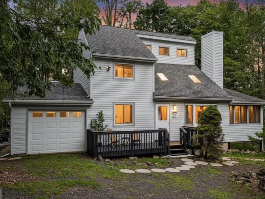 2985 Grace Terrace , Tobyhanna, PA 18466 Main Photo