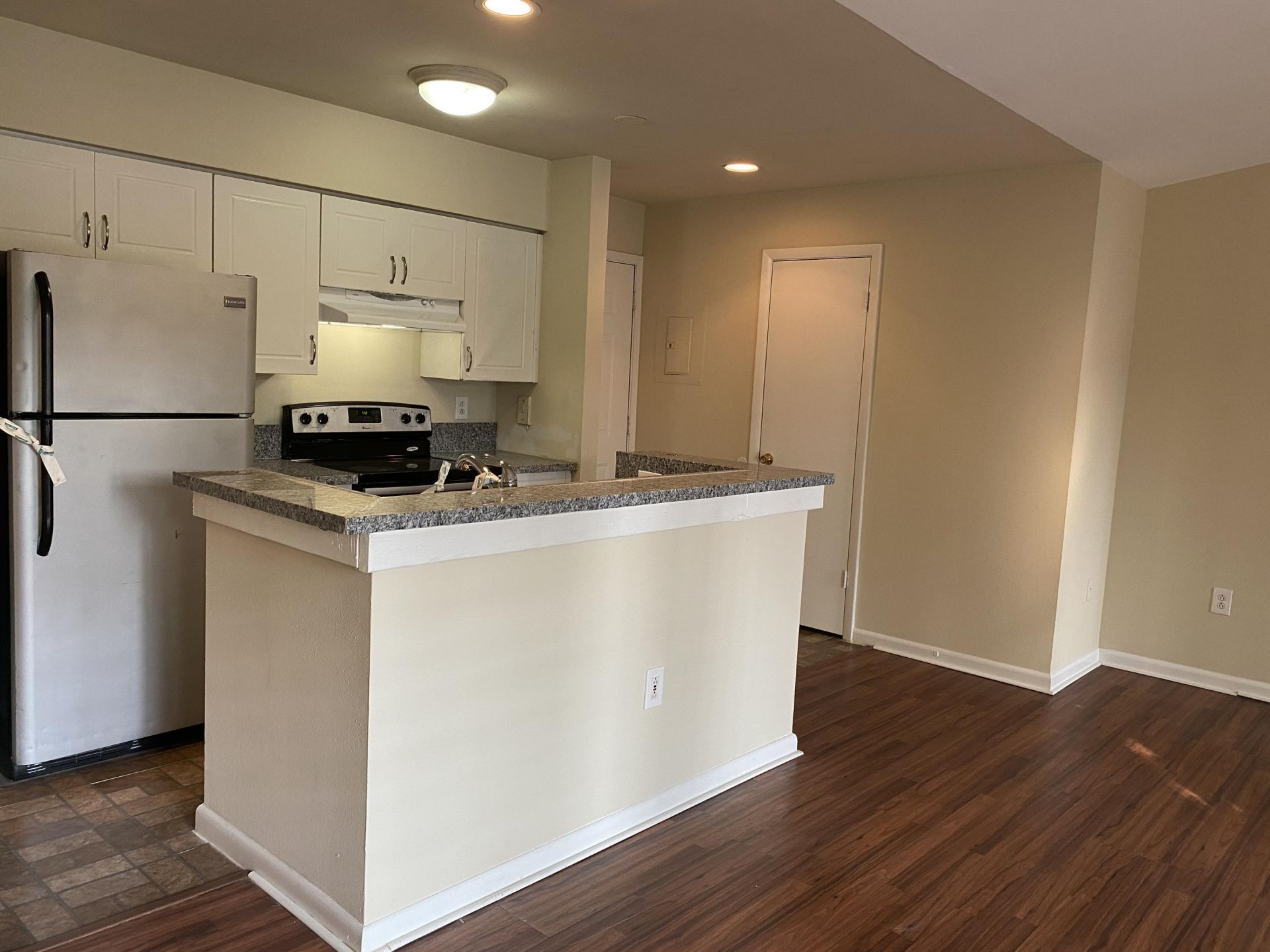 4879 Via Palm Lakes, Unit 615, West Palm Beach, FL 33417 Photo