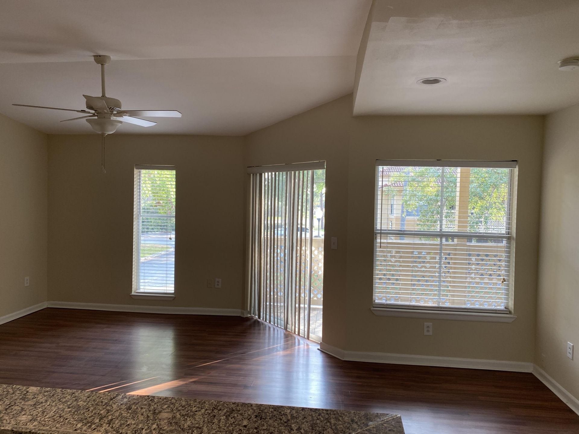4879 Via Palm Lakes, Unit 615, West Palm Beach, FL 33417 Photo