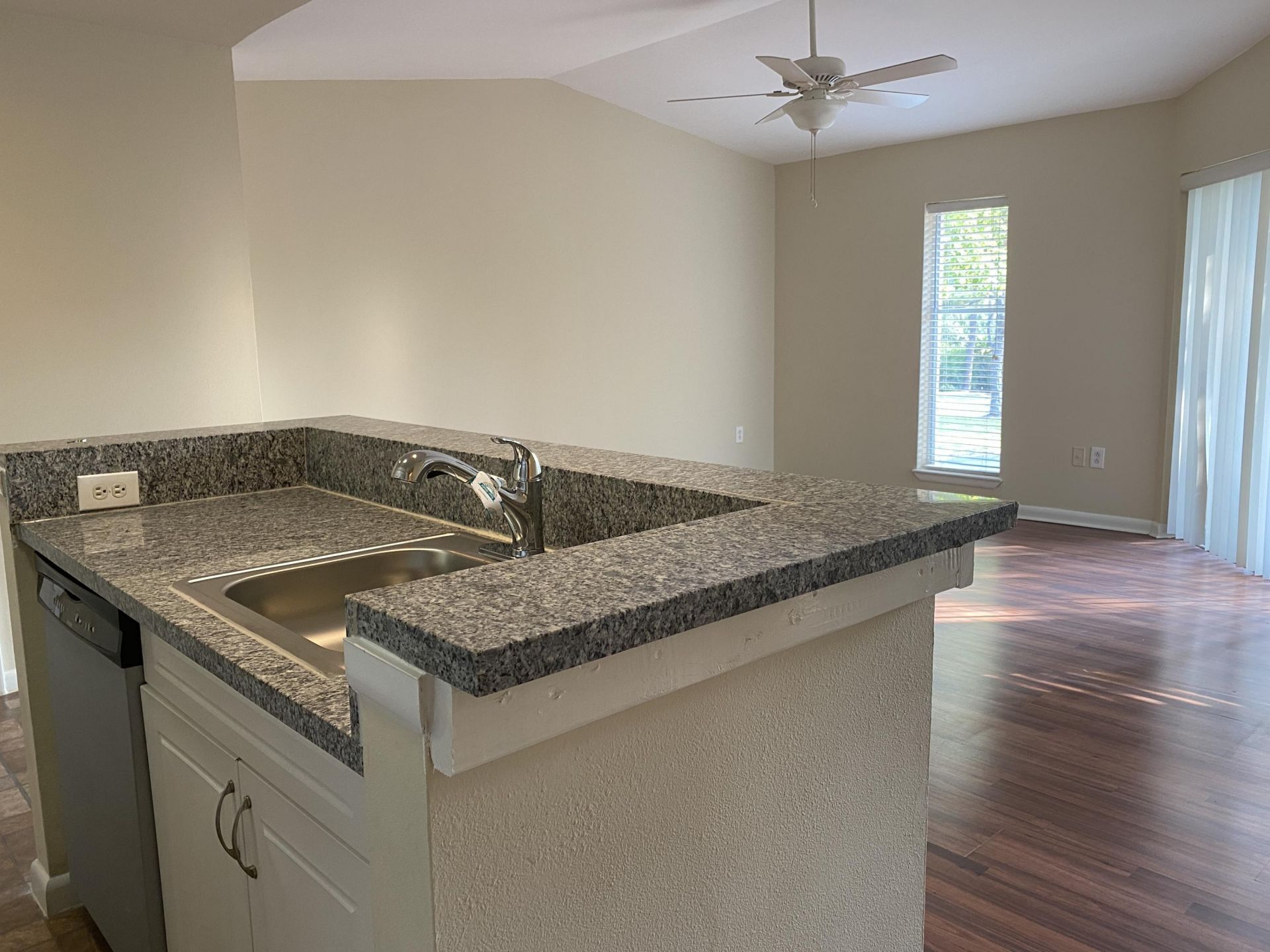 4879 Via Palm Lakes, Unit 615, West Palm Beach, FL 33417 Photo