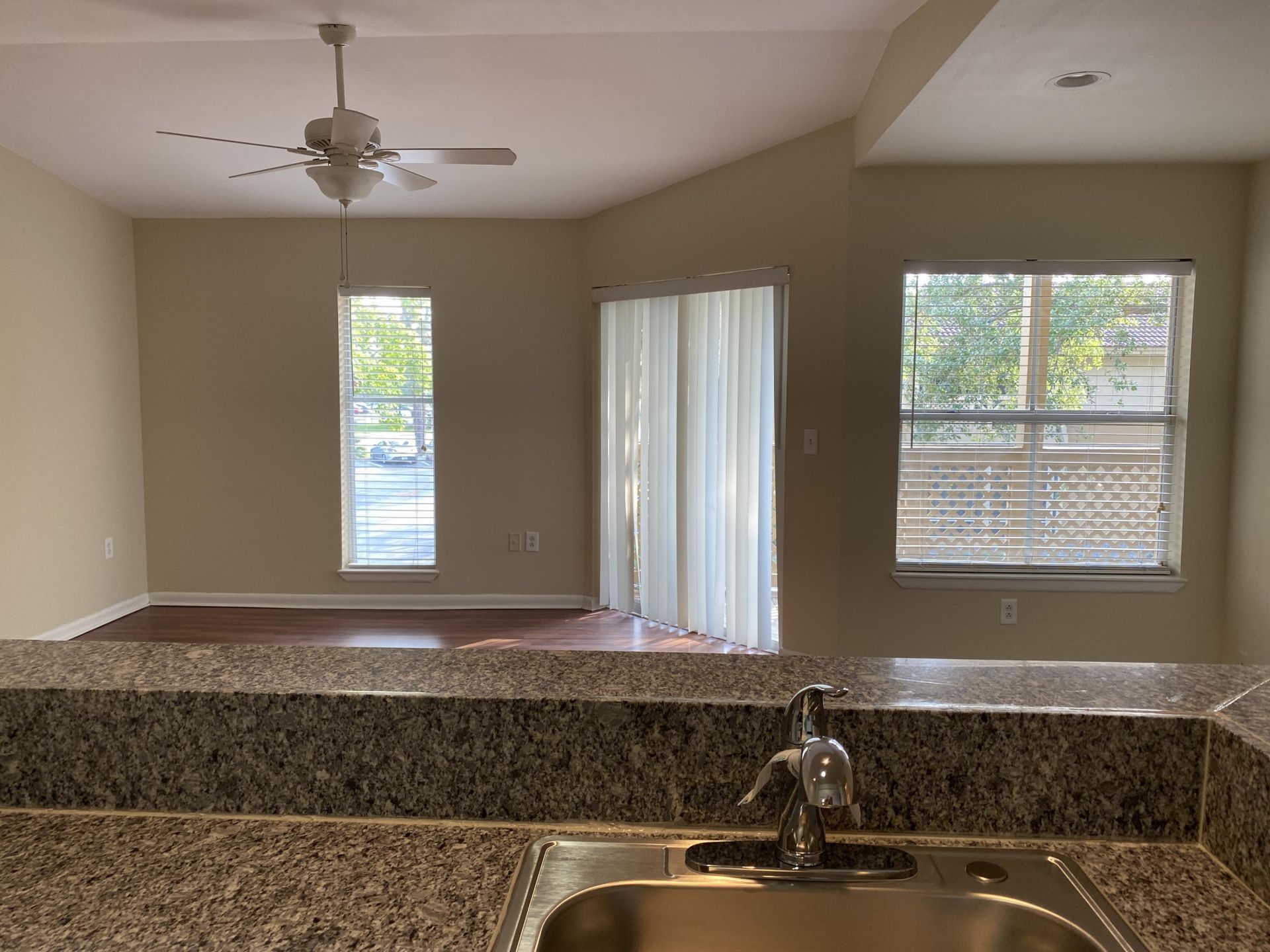 4879 Via Palm Lakes, Unit 615, West Palm Beach, FL 33417 Photo