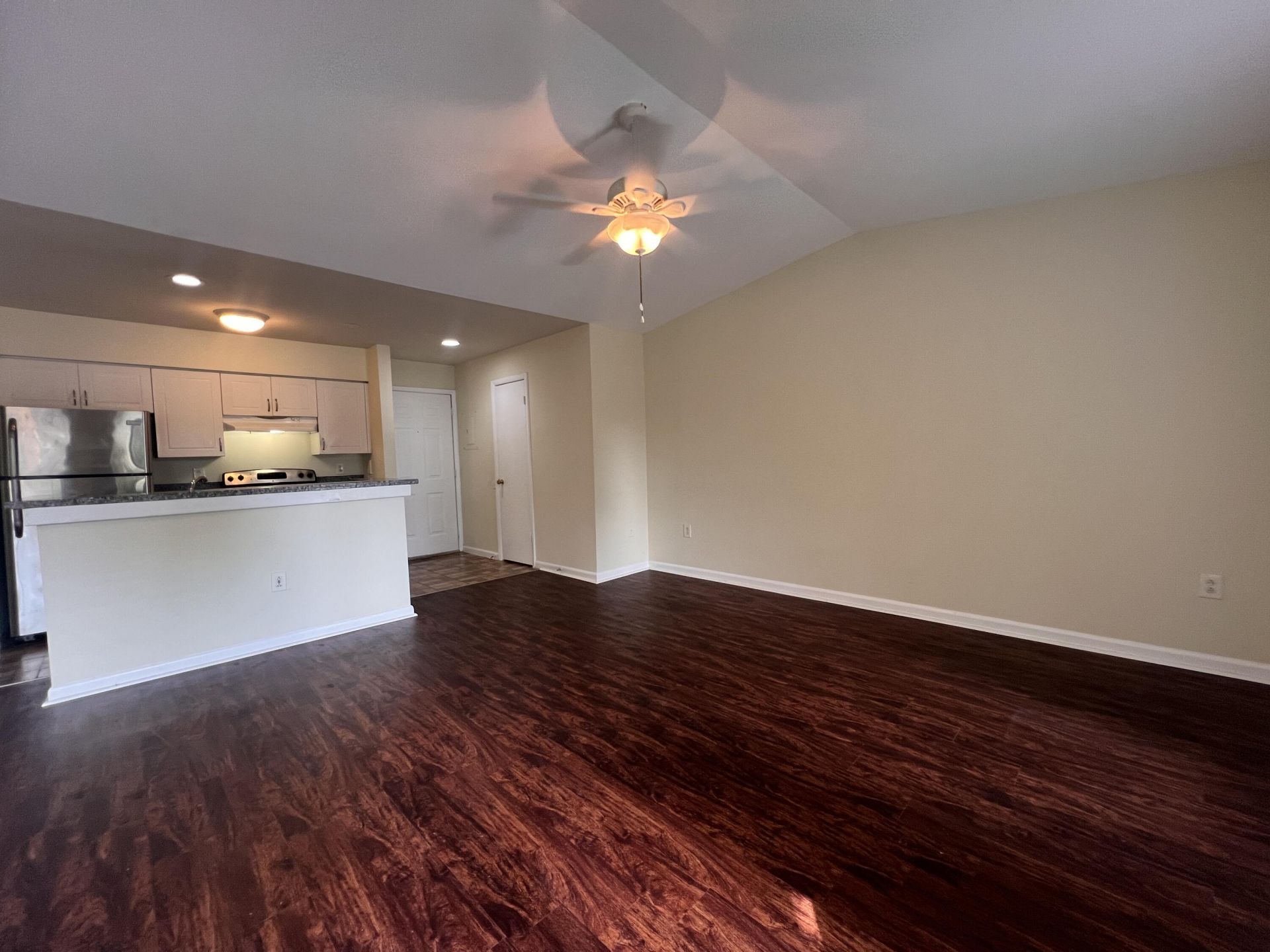 4879 Via Palm Lakes, Unit 615, West Palm Beach, FL 33417 Photo