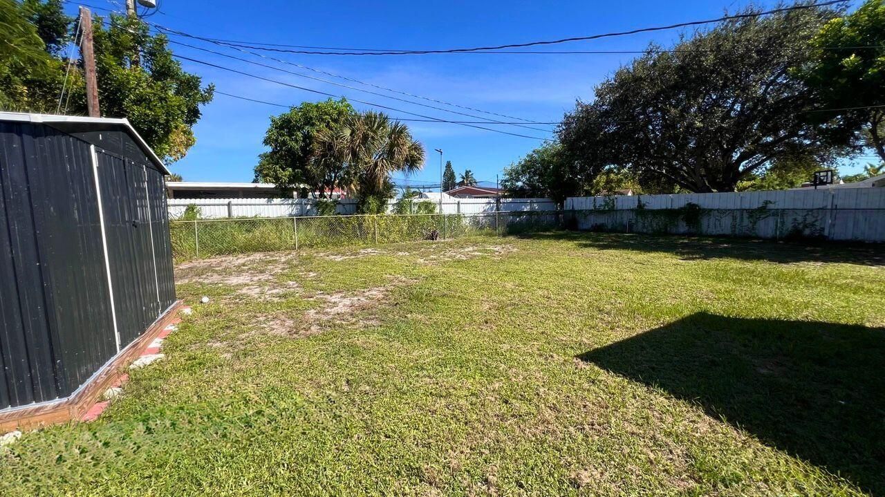 124 Abaco Drive, Palm Springs, FL 33461 Photo