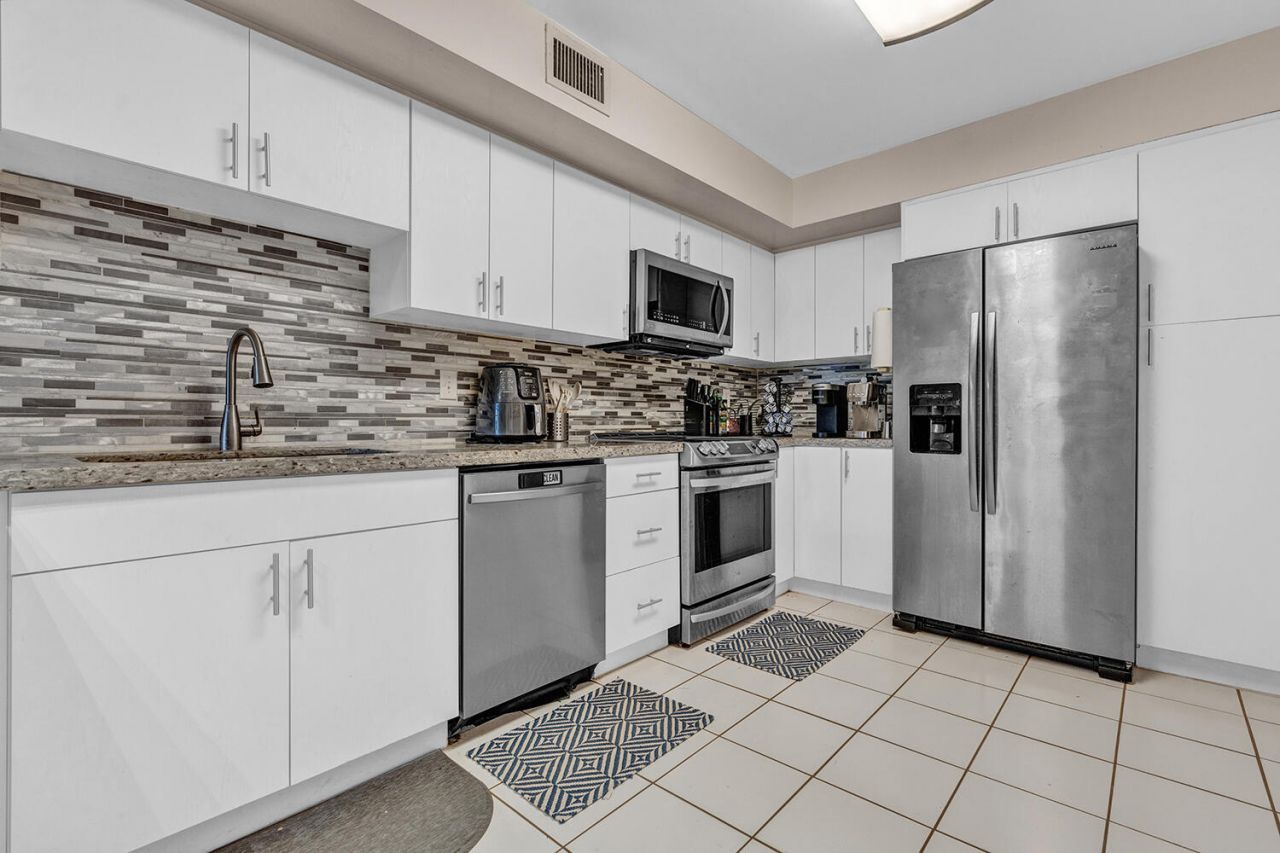 3191 Leewood Terrace, Unit L138, Boca Raton, FL 33431 Photo