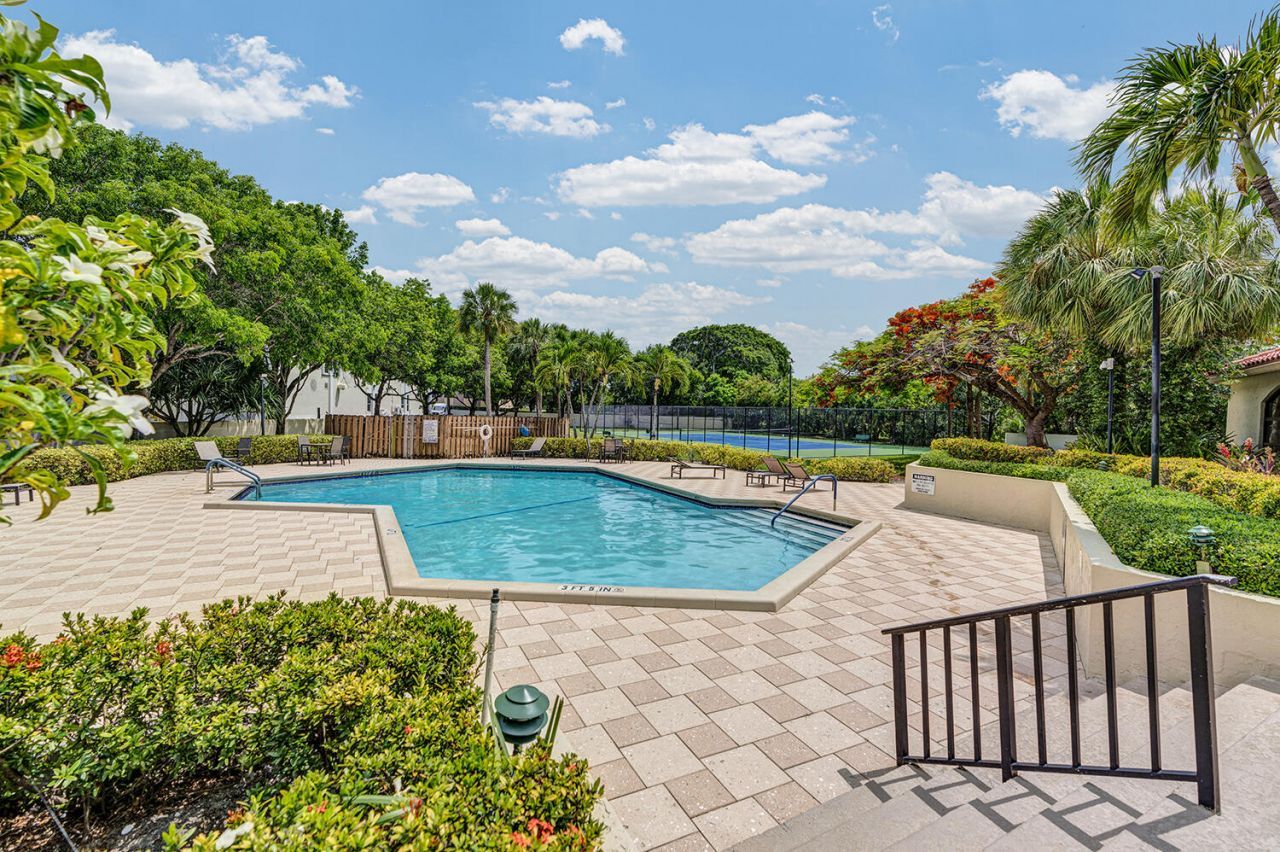 3191 Leewood Terrace, Unit L138, Boca Raton, FL 33431 Photo