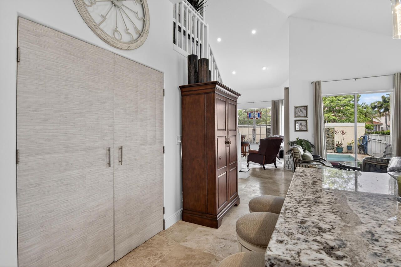 32 Monterey Pointe Drive, Palm Beach Gardens, FL 33418 Photo