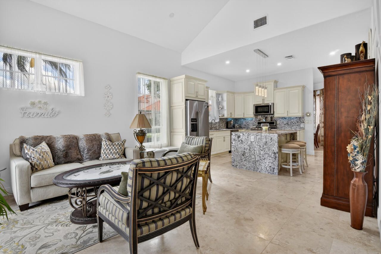 32 Monterey Pointe Drive, Palm Beach Gardens, FL 33418 Photo