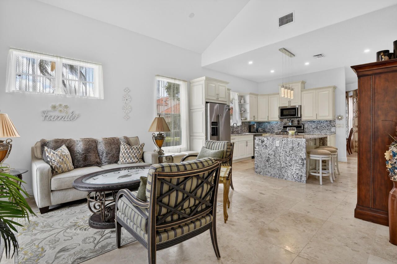 32 Monterey Pointe Drive, Palm Beach Gardens, FL 33418 Photo