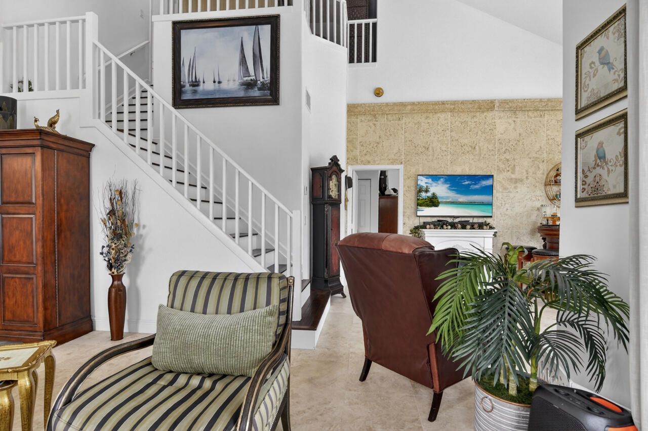 32 Monterey Pointe Drive, Palm Beach Gardens, FL 33418 Photo