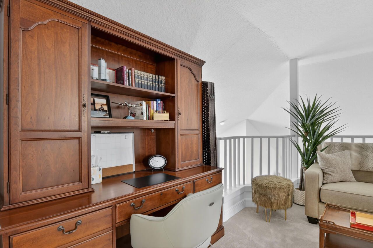 32 Monterey Pointe Drive, Palm Beach Gardens, FL 33418 Photo