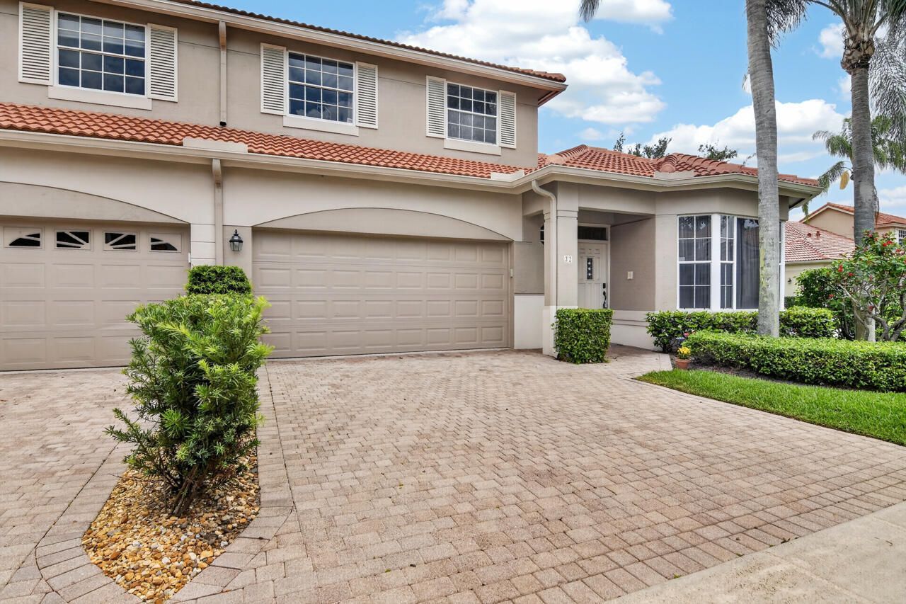 32 Monterey Pointe Drive, Palm Beach Gardens, FL 33418 Photo