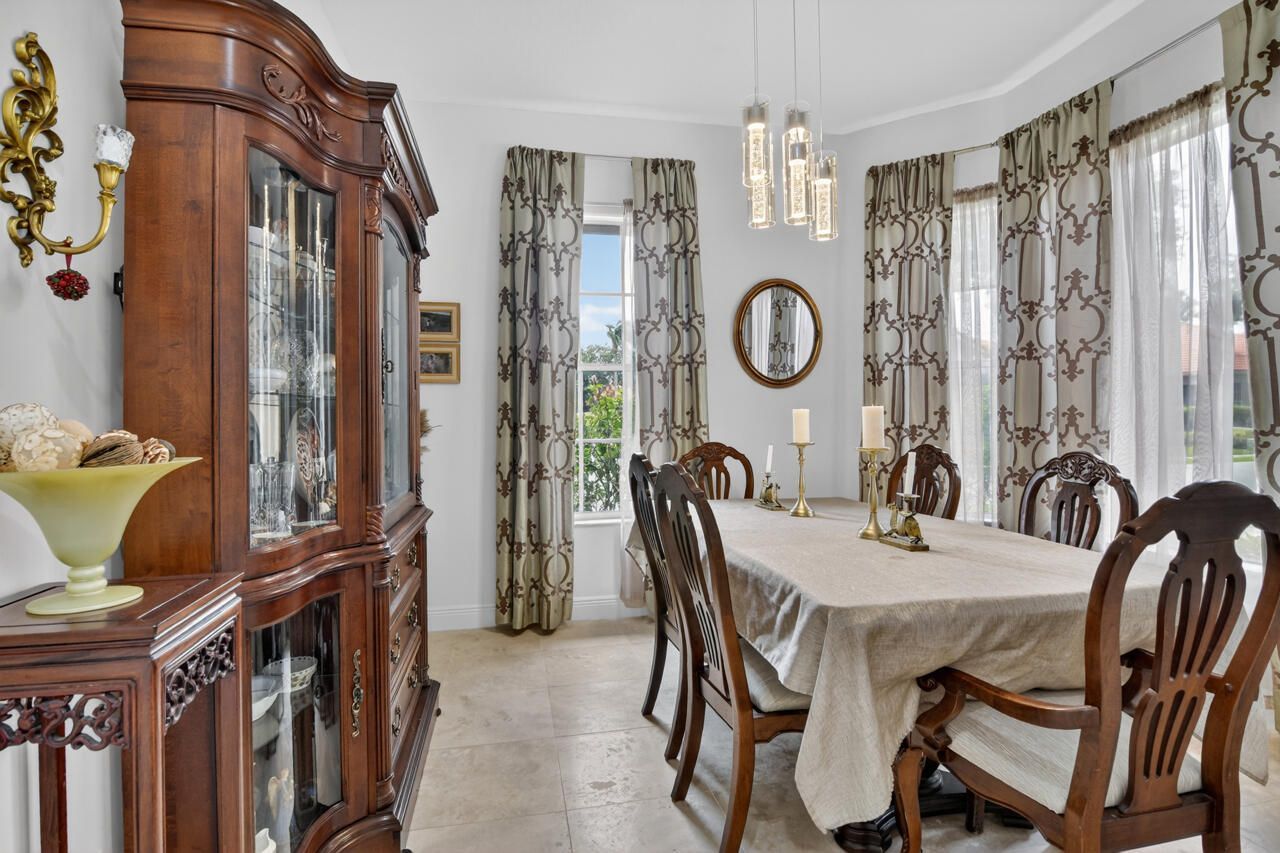 32 Monterey Pointe Drive, Palm Beach Gardens, FL 33418 Photo
