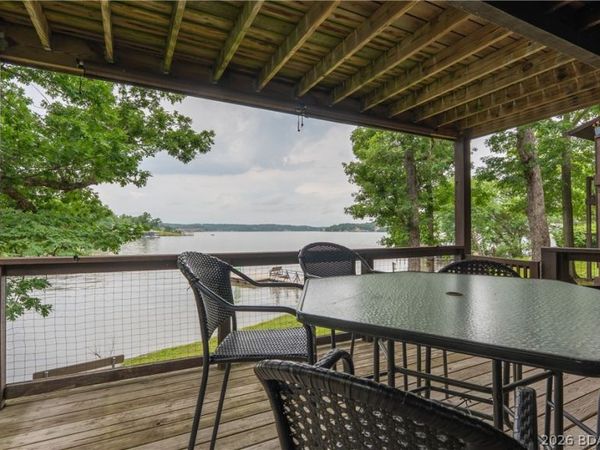 255 Lone Oak Point , Unit 26, Sunrise Beach, MO 65079