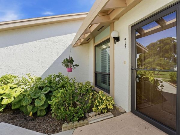 6132 29TH AVENUE W, Unit 6132, BRADENTON, FL 34209