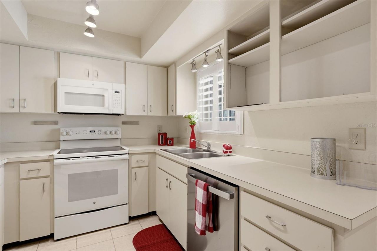 6132 29th Avenue W, Unit 6132, Bradenton, FL 34209 Photo