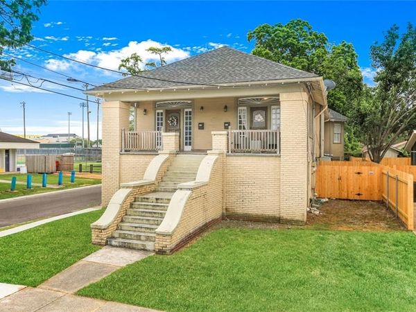 5458 GENERAL DIAZ Street , New Orleans, LA 70124