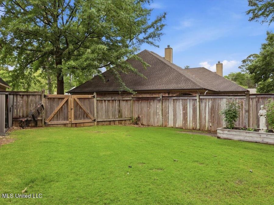 Property Image 61
