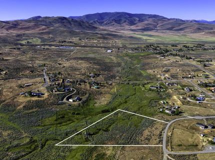 954 Meadow View Lane, Chilcoot, CA 96105 Photo