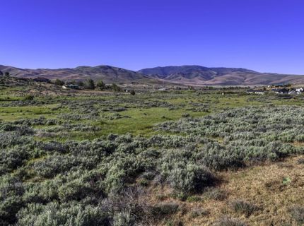 954 Meadow View Lane, Chilcoot, CA 96105 Photo