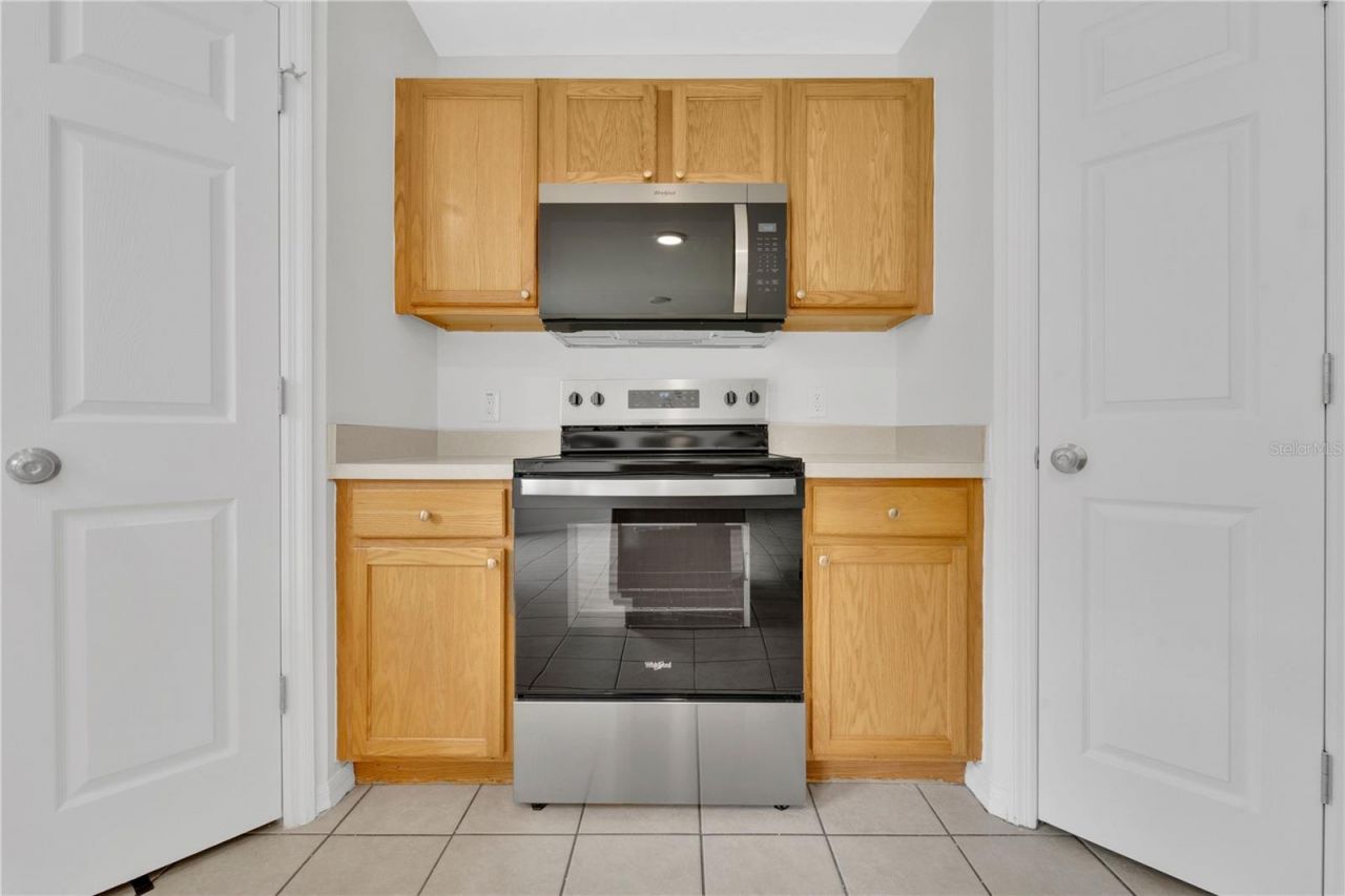 30131 Rattana Court , Wesley Chapel, FL 33545 Photo
