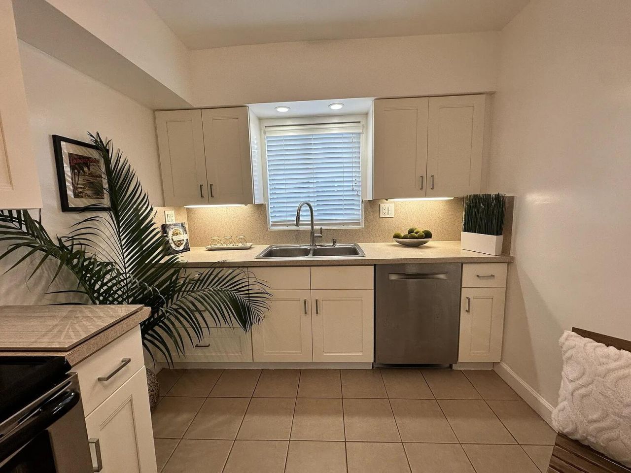 950 E Dayton Circle, Fort Lauderdale, FL 33312 Photo
