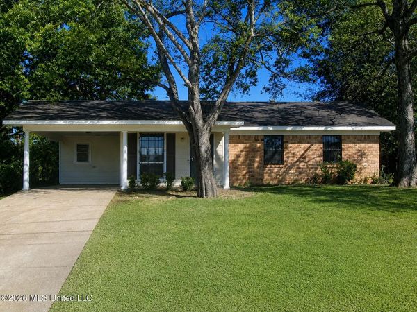 110 Cherry Hill Drive, Jackson, MS 39212