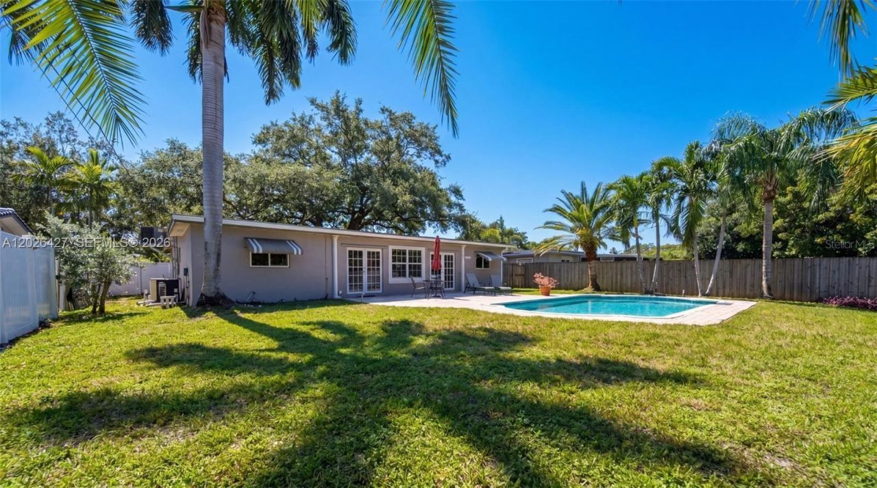 2202 N 42nd Avenue , Hollywood, FL 33021 Photo