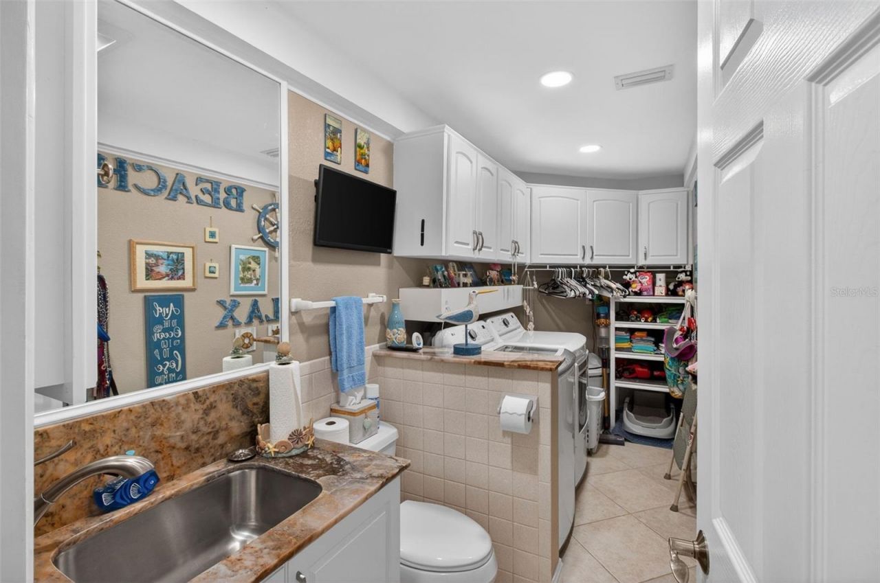 454 1st Street W, Tierra Verde, FL 33715 Photo