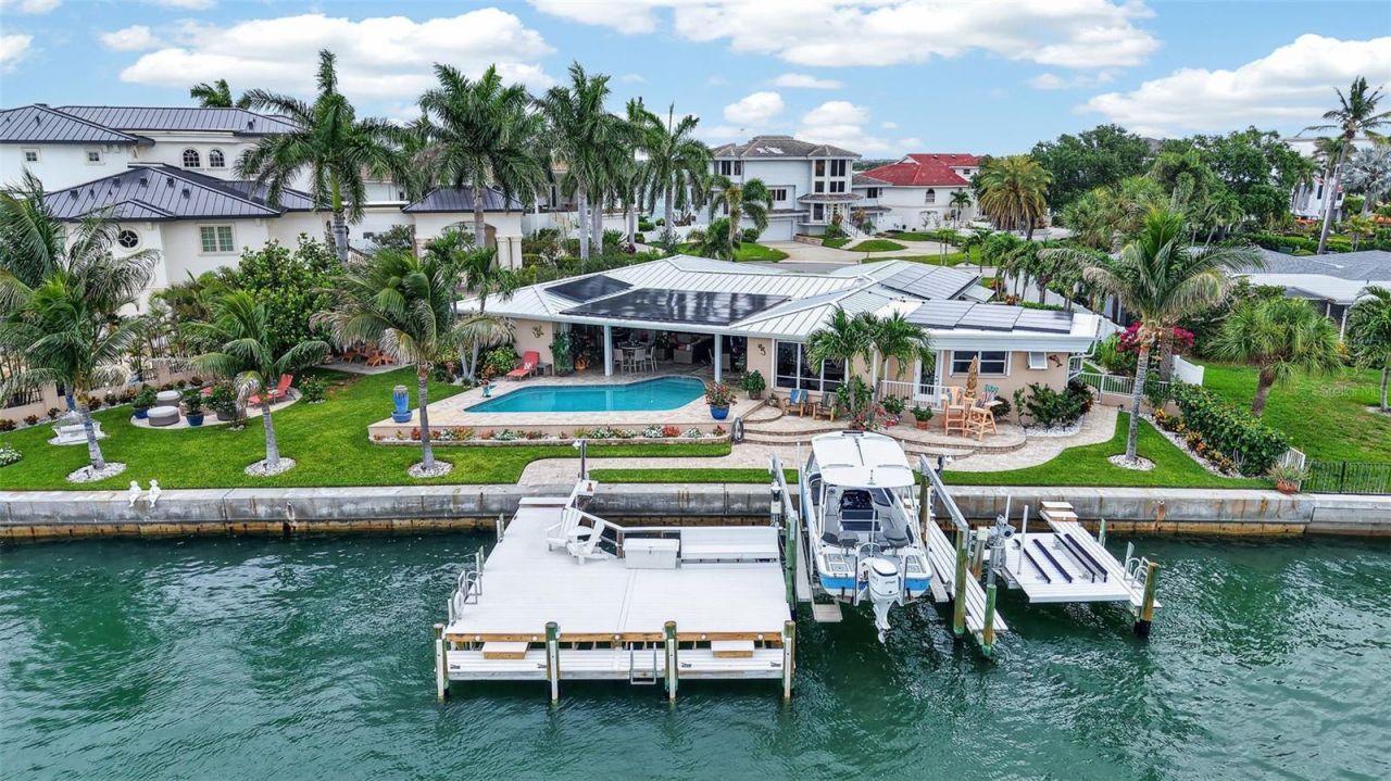 454 1st Street W, Tierra Verde, FL 33715 Photo