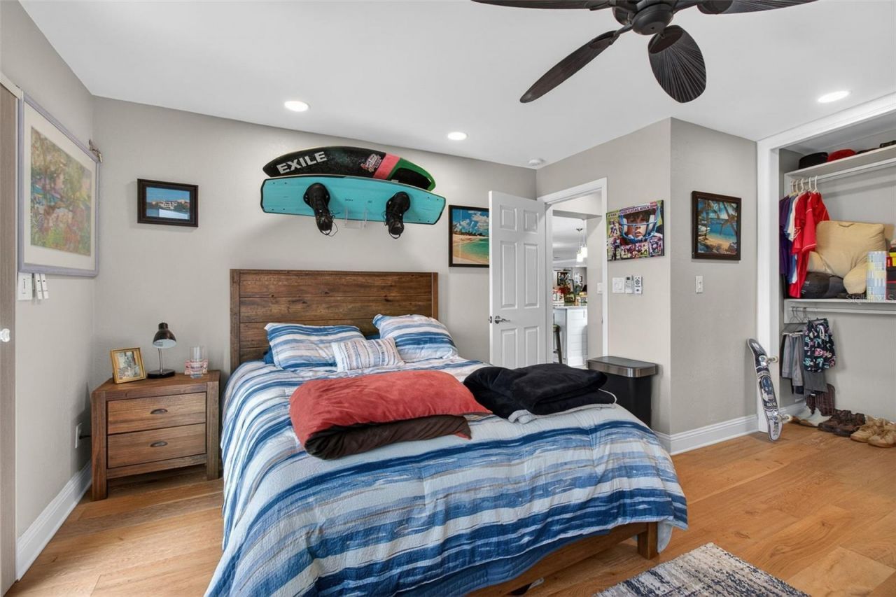 454 1st Street W, Tierra Verde, FL 33715 Photo