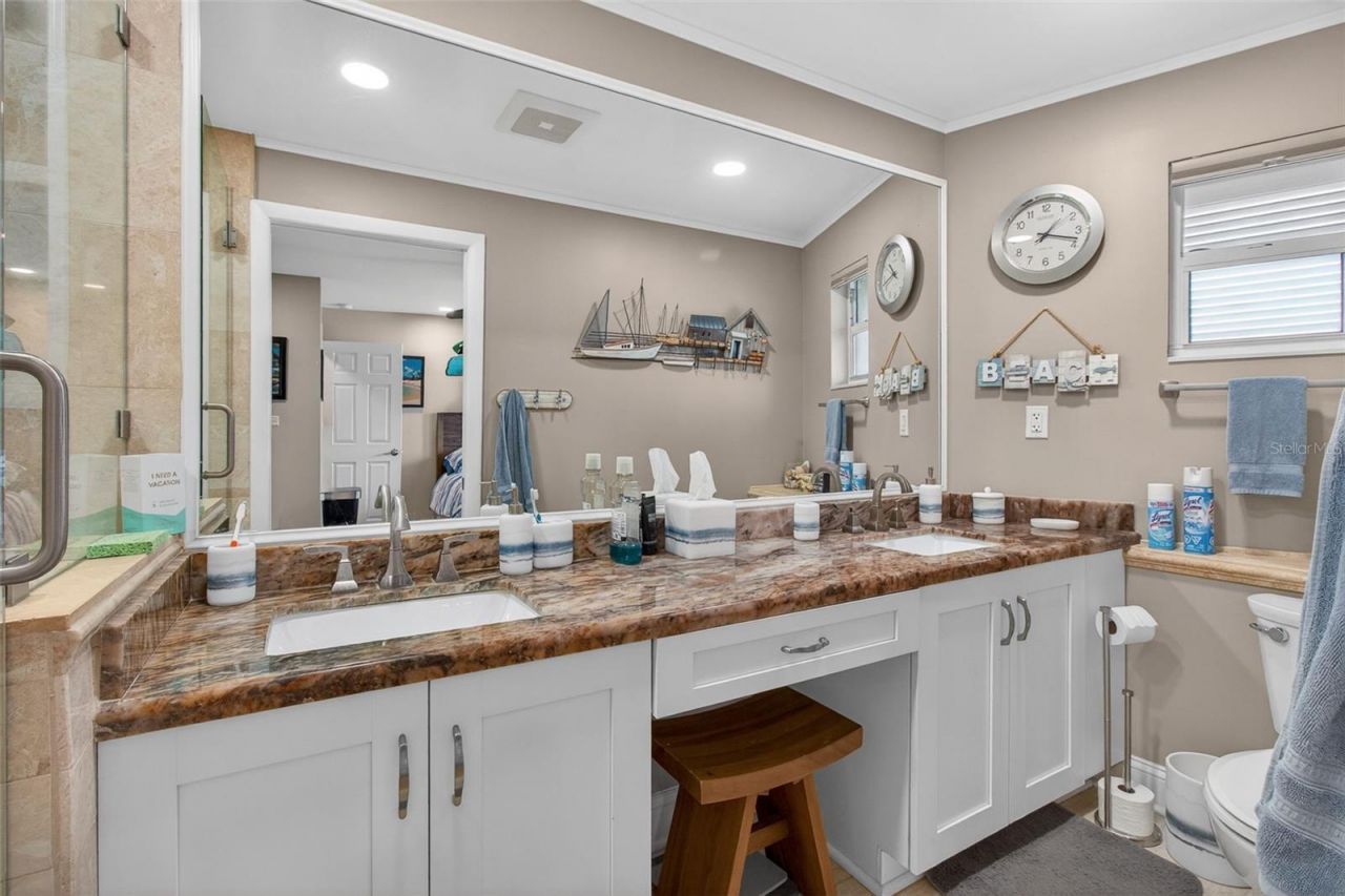 454 1st Street W, Tierra Verde, FL 33715 Photo