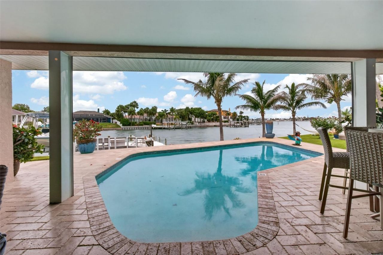 454 1st Street W, Tierra Verde, FL 33715 Photo