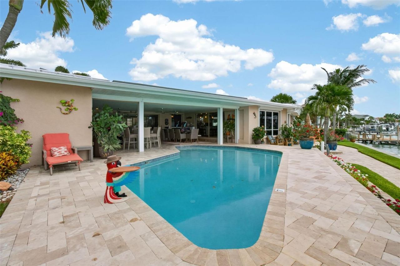 454 1st Street W, Tierra Verde, FL 33715 Photo