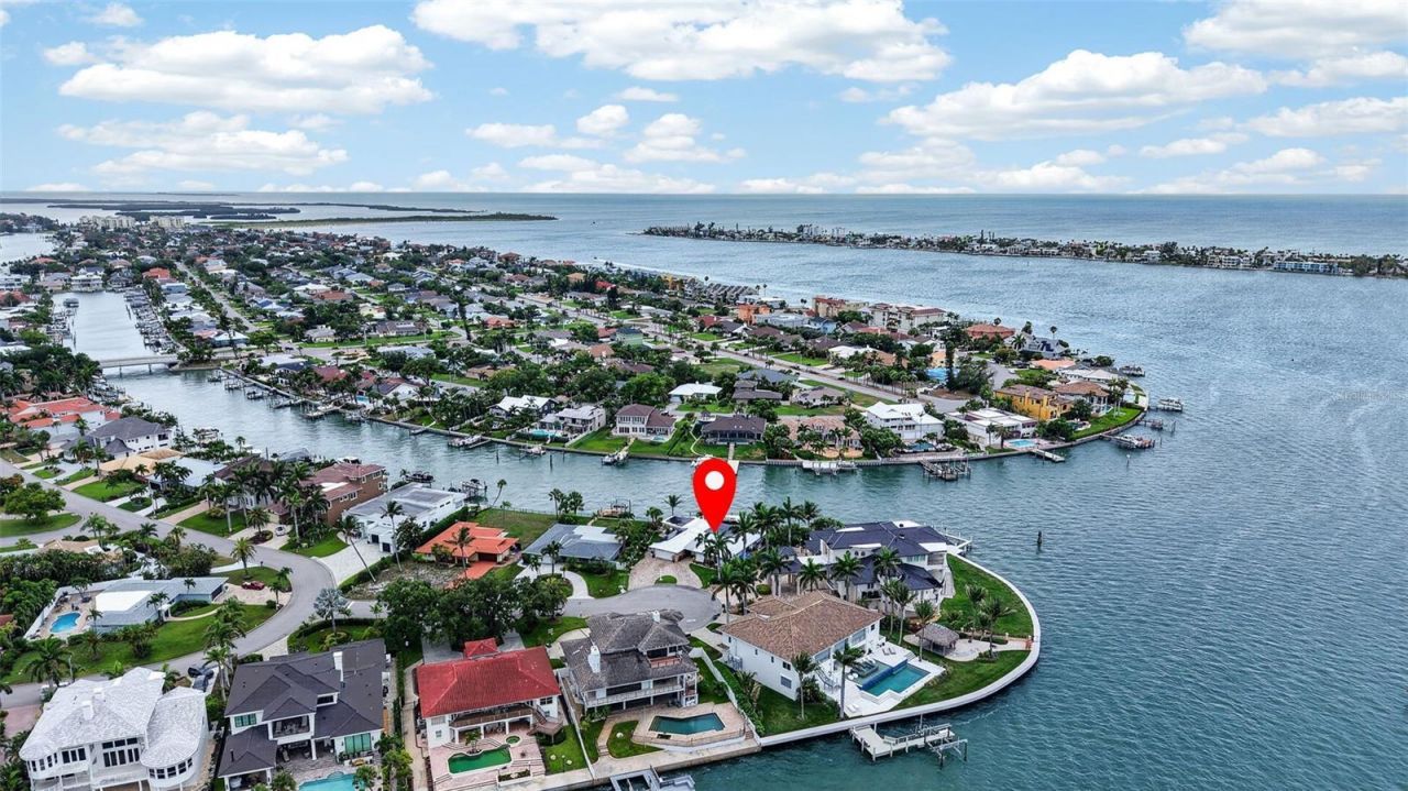 454 1st Street W, Tierra Verde, FL 33715 Photo