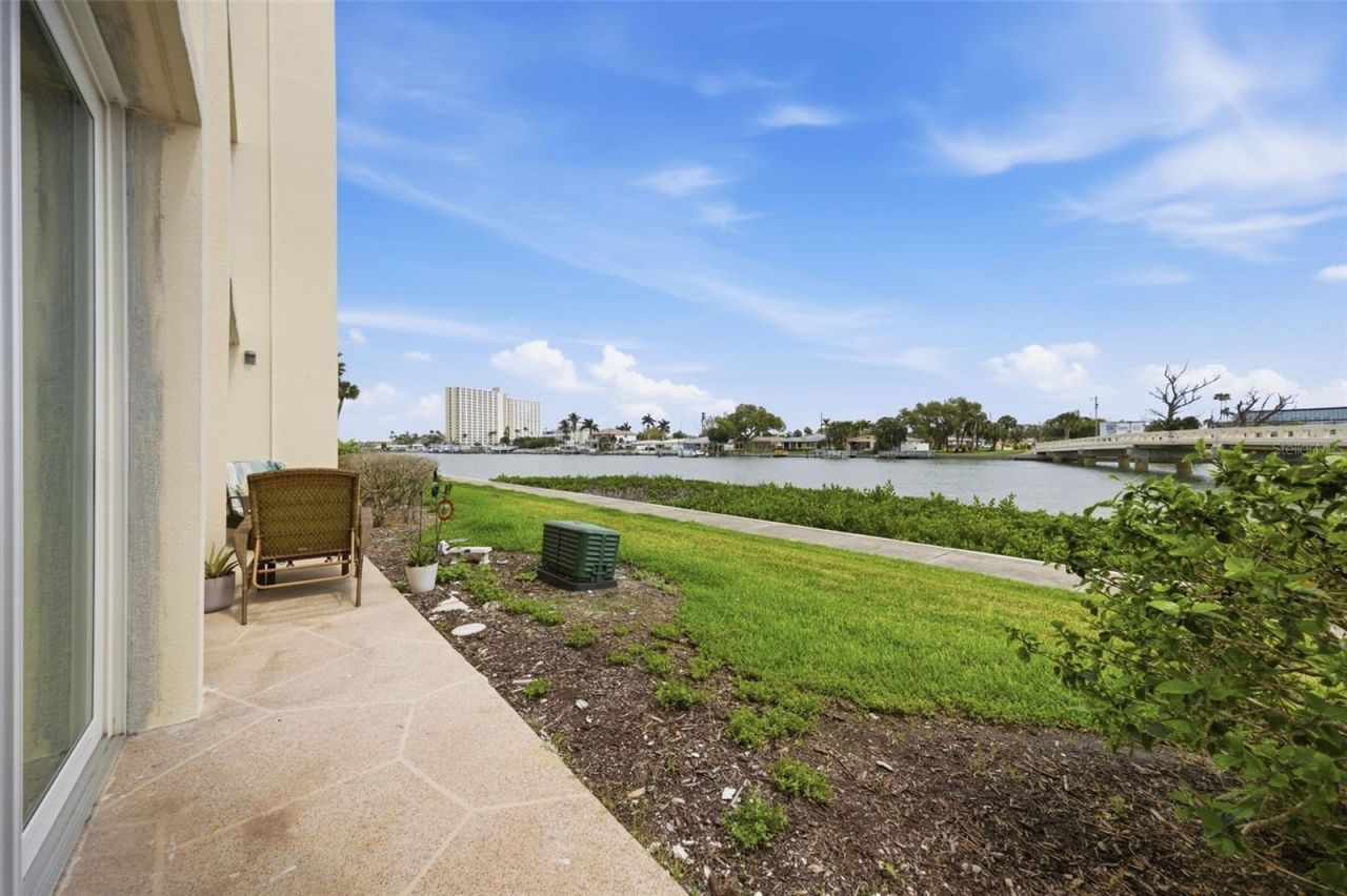 7465 Bay Island Drive S, Unit 112, South Pasadena, FL 33707 Photo