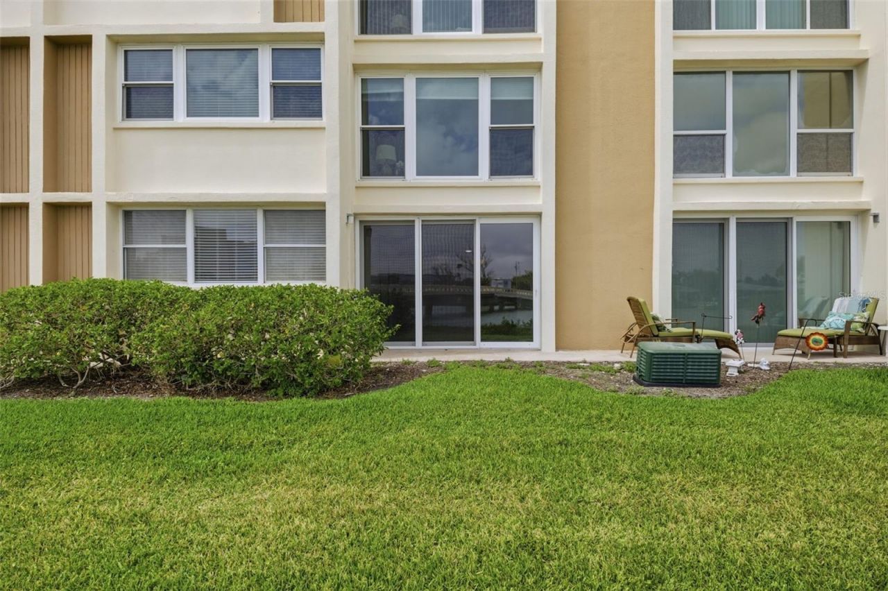 7465 Bay Island Drive S, Unit 112, South Pasadena, FL 33707 Photo