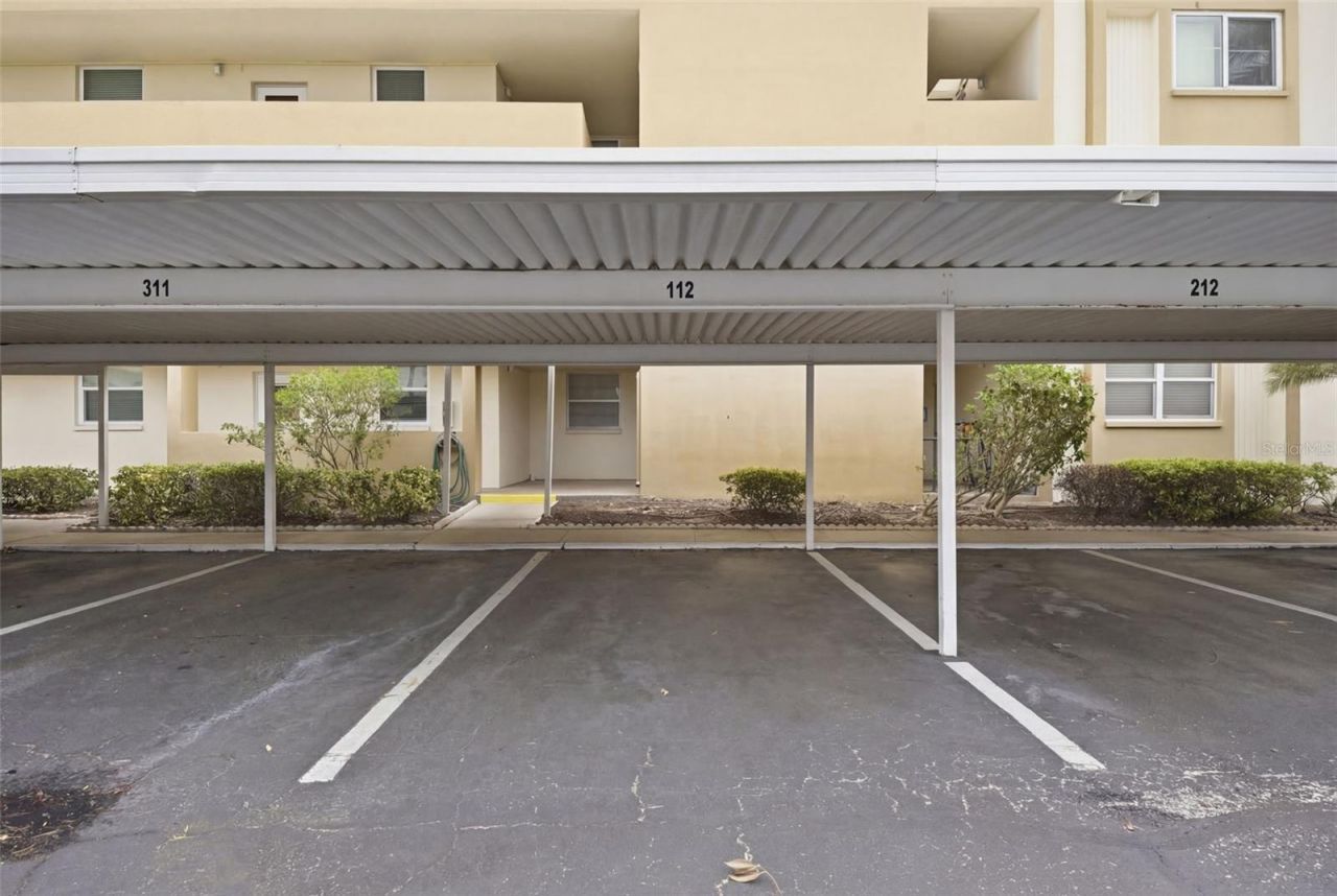 7465 Bay Island Drive S, Unit 112, South Pasadena, FL 33707 Photo