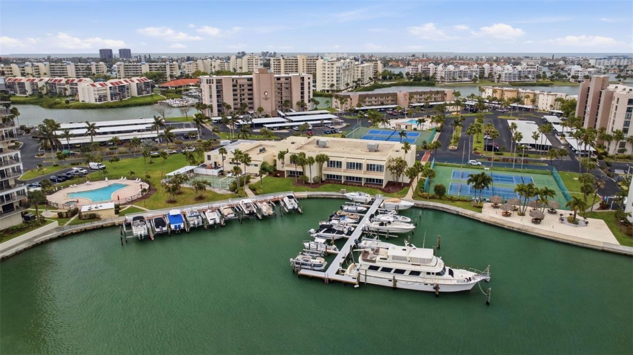 7465 Bay Island Drive S, Unit 112, South Pasadena, FL 33707 Photo